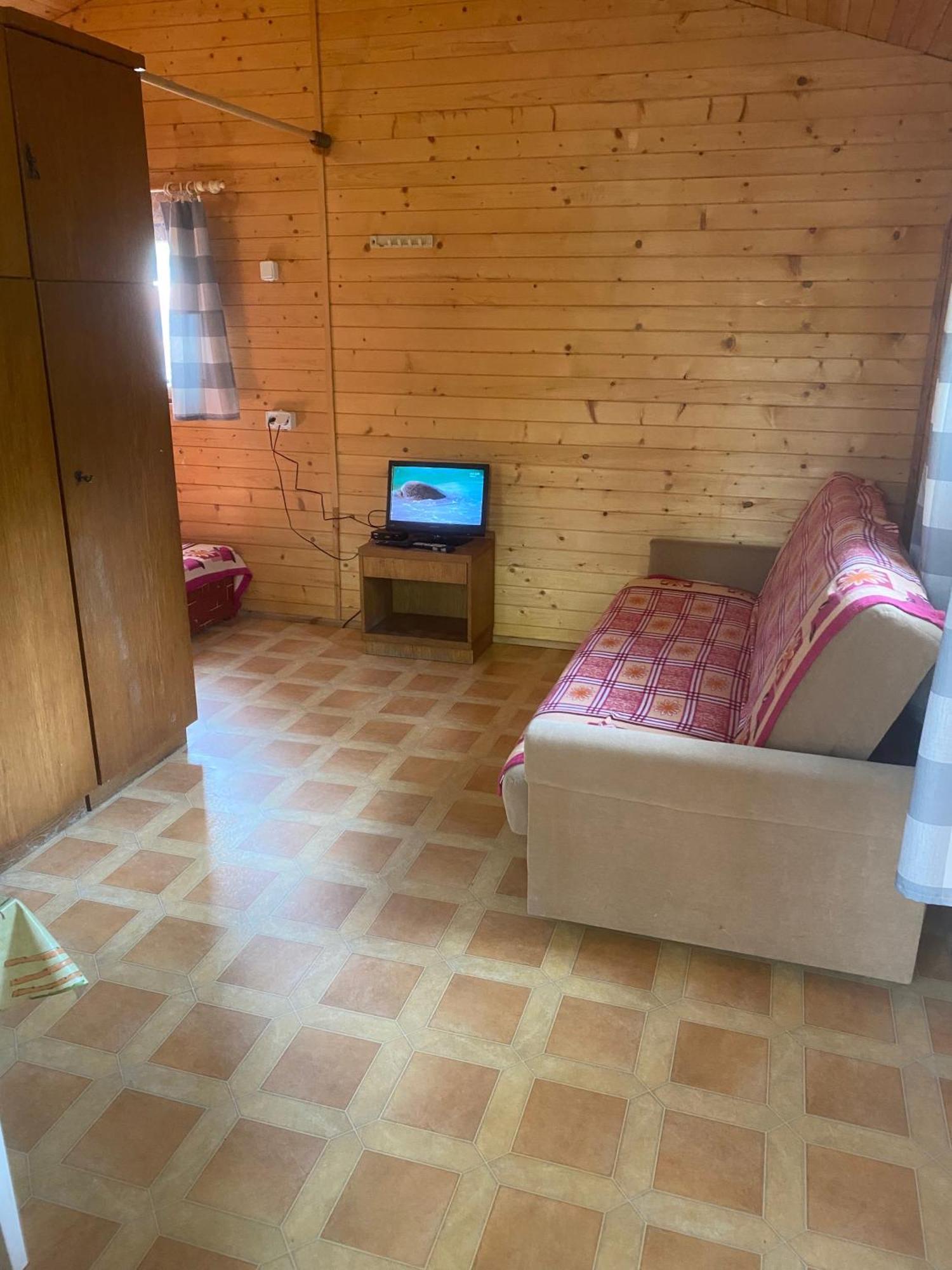 Domki Szumi Las Mrzeżyno Exteriér fotografie